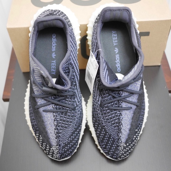 yeezy boost 350 v2 carbon asriel